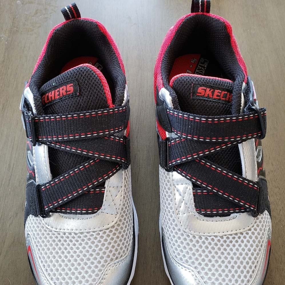 Skechers kids light up shoes